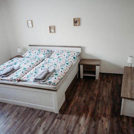 Vitovsky Statek Apartment Zizice Luaran gambar